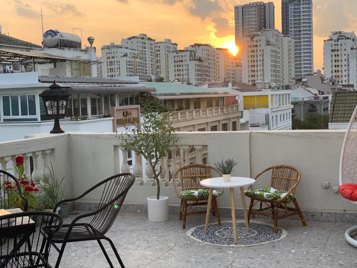 The Royal Hotel & Apartment - Phu My Hung Ho Chi Minh City Exterior photo